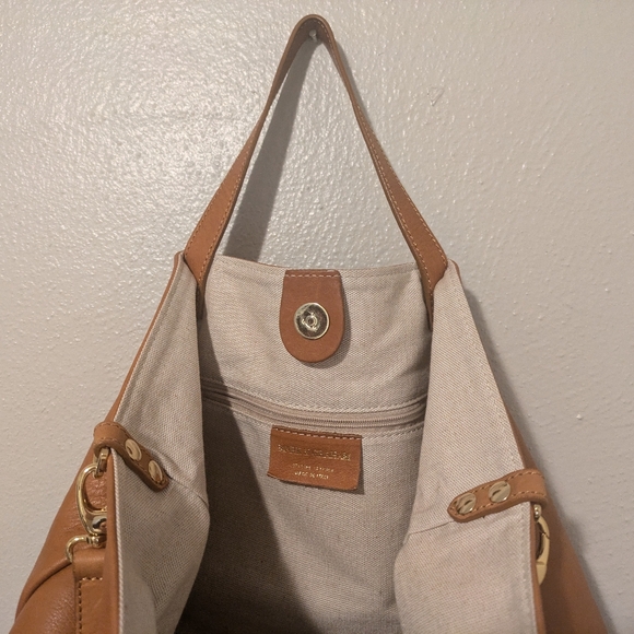 Gemma Italian Leather Tote - Picture 8 of 10